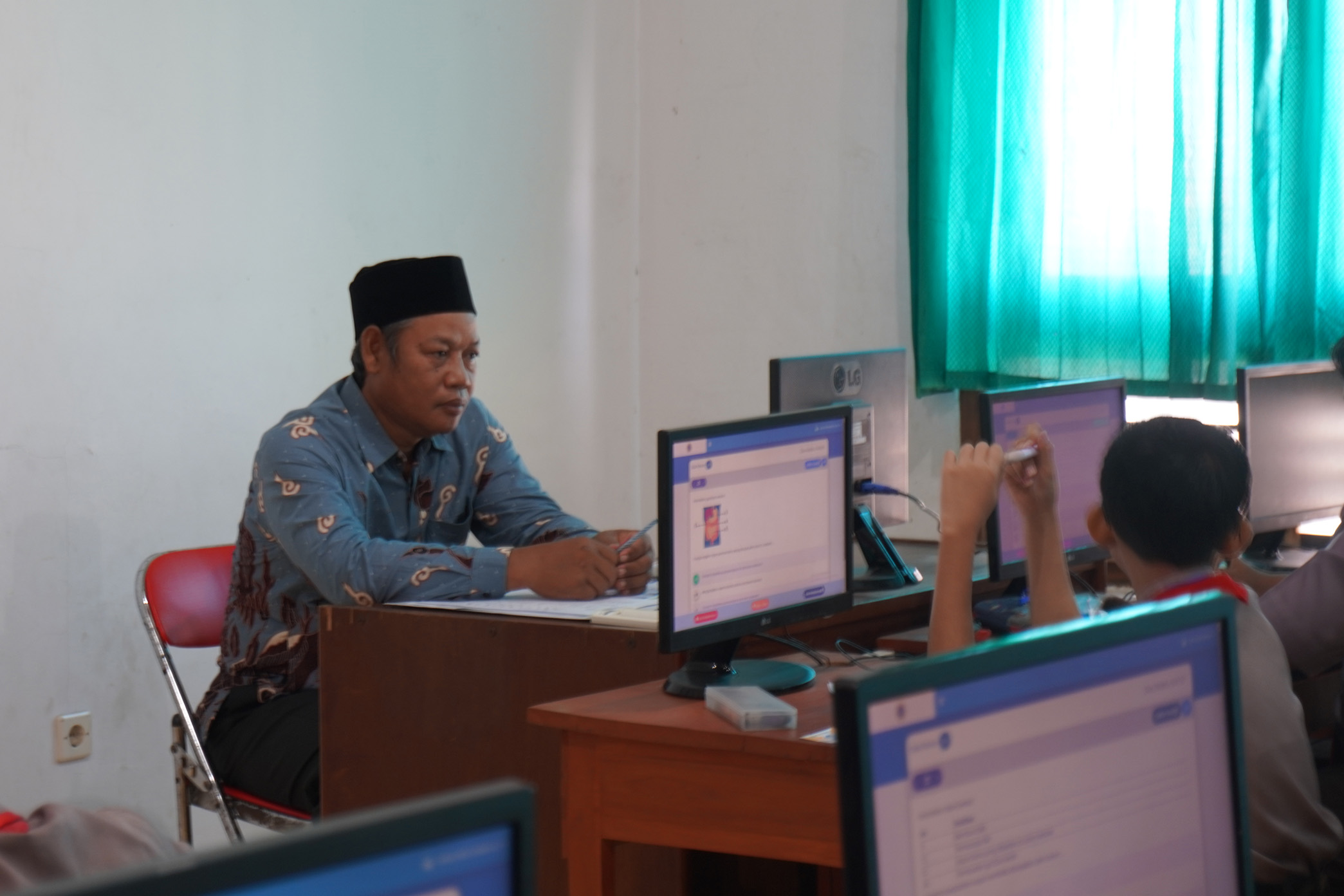 UMBK MI YKUI Maskumambang