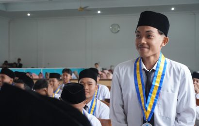 Purna Santri SMK Pondok Pesantren Maskumambang