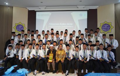 Purna Santri MA YKUI Maskumambang