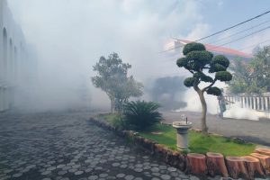 Fogging Pondok Pesantren Maskumambang