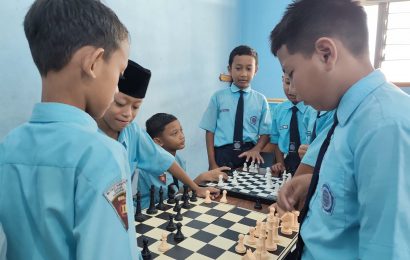 Gelar Kreasi Santri MI YKUI Maskumambang