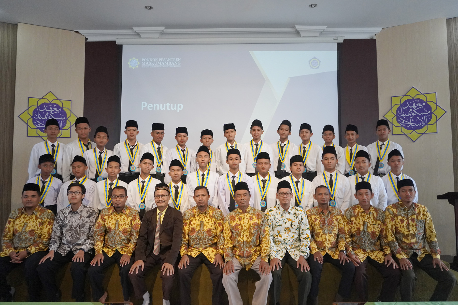 Pelepasan Santri Kelas 9 MTs YKUI Maskumambang