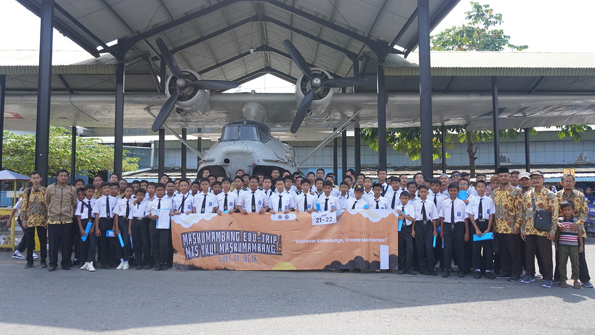 Dokumentasi kegiatan Edutrip MTs YKUI Maskumambang tahun 2025