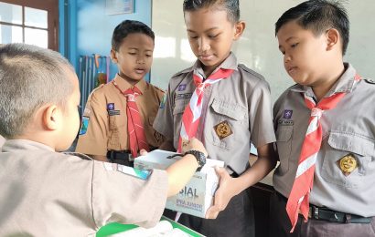 Aksi Galang Dana IPRA Junior MI YKUI Maskumambang