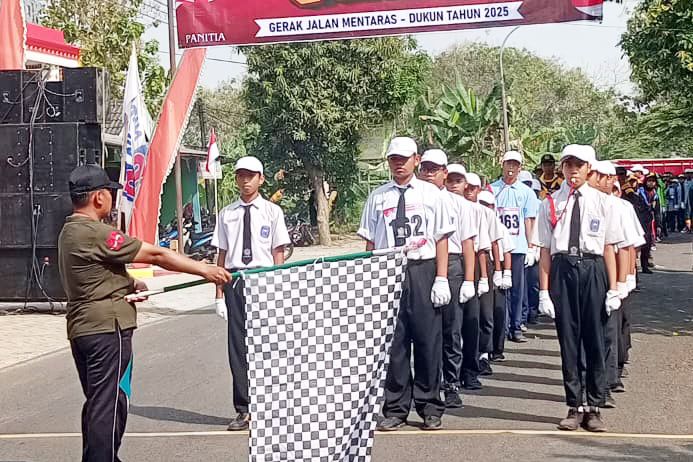 Gerak Jalan Kecamatan Dukun Kontingen Maskumambang