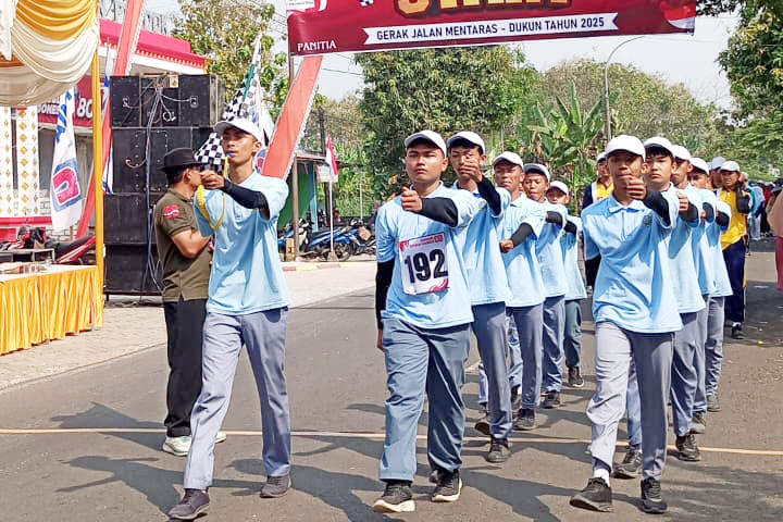 Gerak Jalan Kecamatan Dukun Kontingen Maskumambang