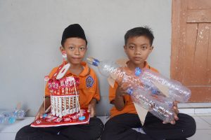 Santri Pondok Pesantren Maskumambang