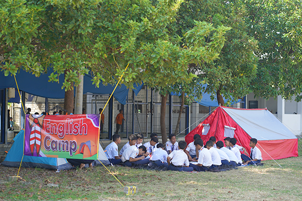English Camp MTs YKUI Maskumambang