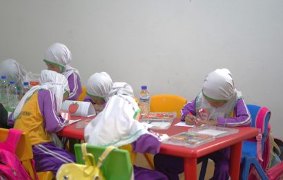 Trial Class MI YKUI Maskumambang Putri