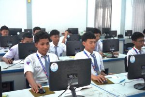 Santri MA YKUI Maskumambang