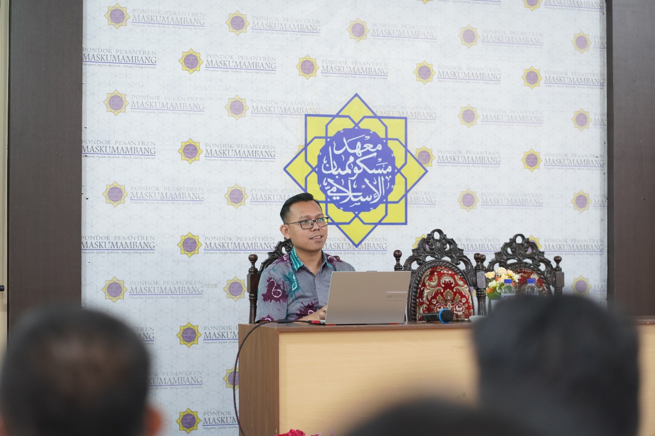 Guru Pondok Pesantren Maskumambang