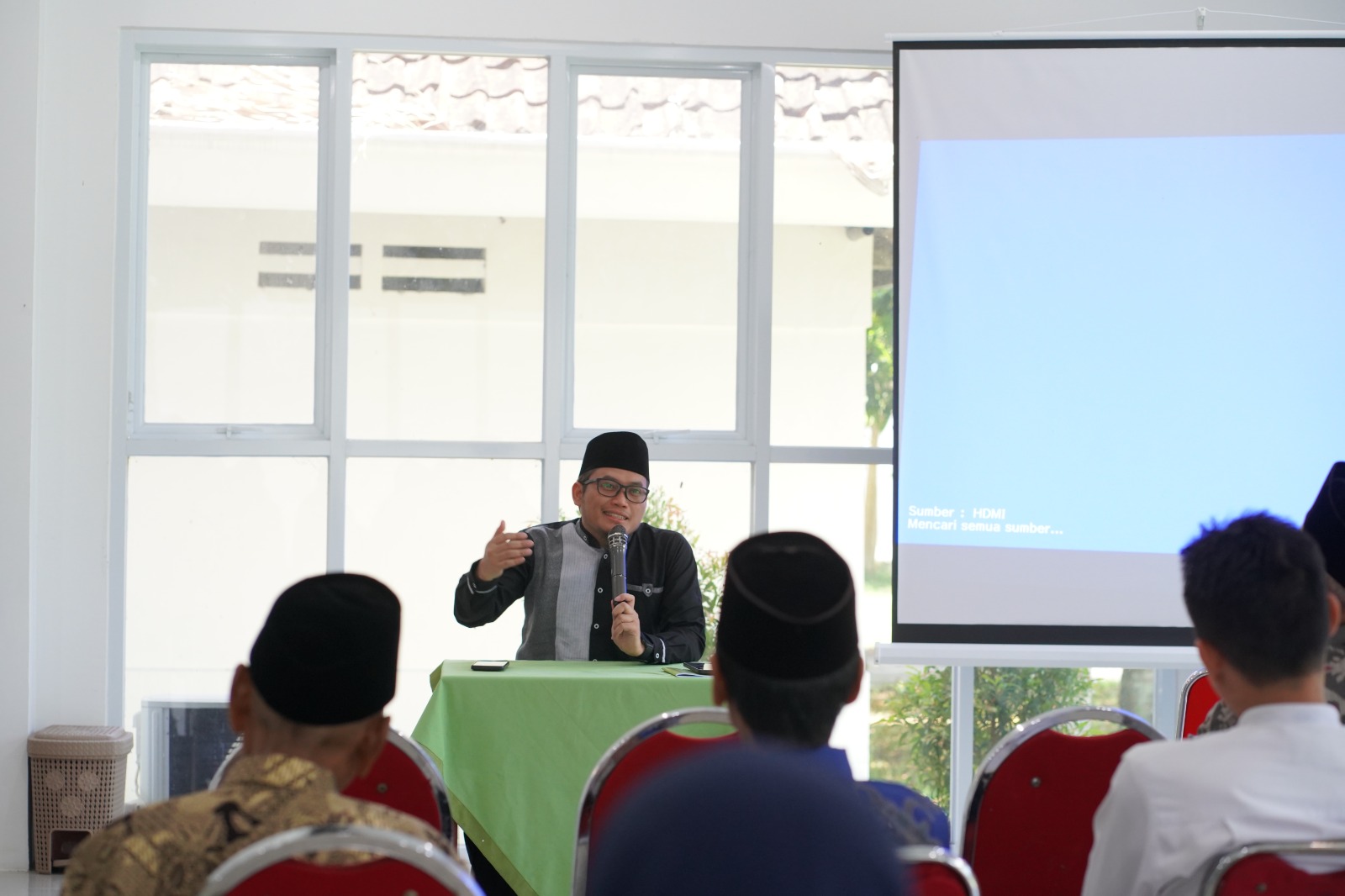 Manasik Umrah Jamaah KBIHU YKUI Maskumambang