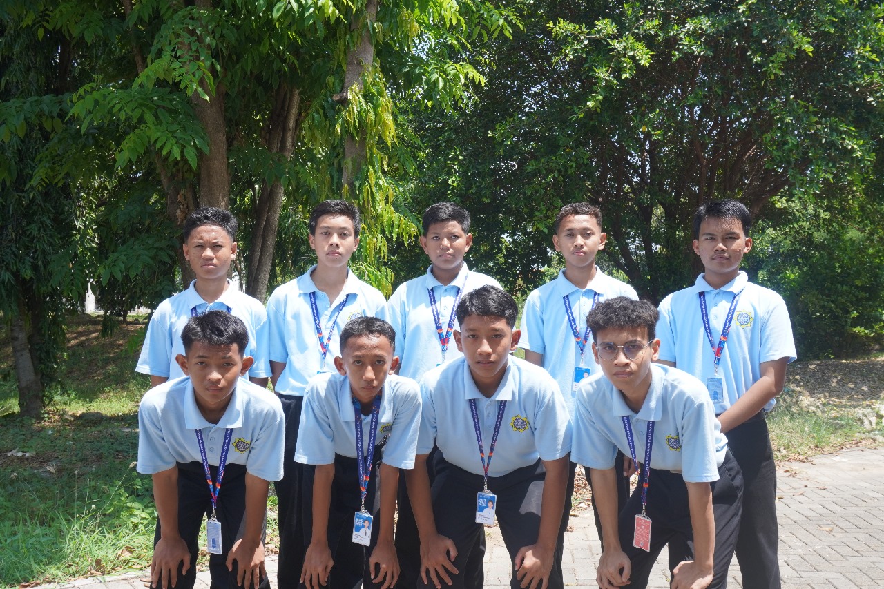 Tim Robotik MTs YKUI Maskumambang