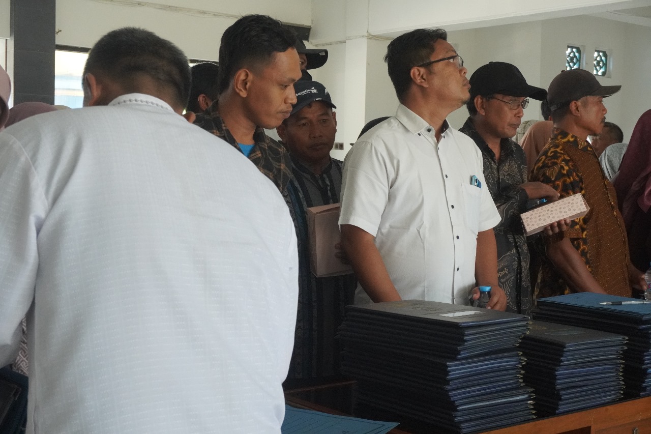 Silaturahmi dan pembagian rapor SMK Maskumambang