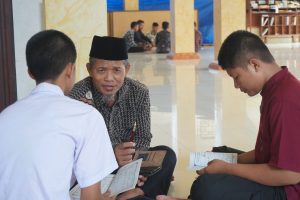 Santri Pondok Pesantren Maskumambang