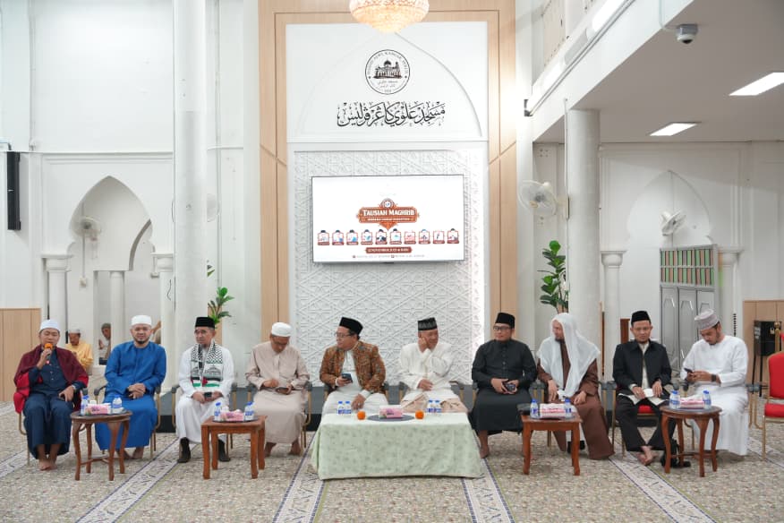 K.H. Nidlol Masyhud, Pondok Pesantren Maskumambang