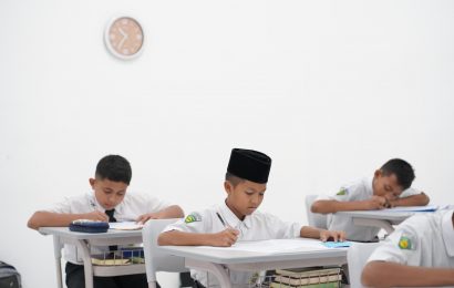 Sumatif Akhir Semester Kelas Progresif MTs YKUI Maskumambang