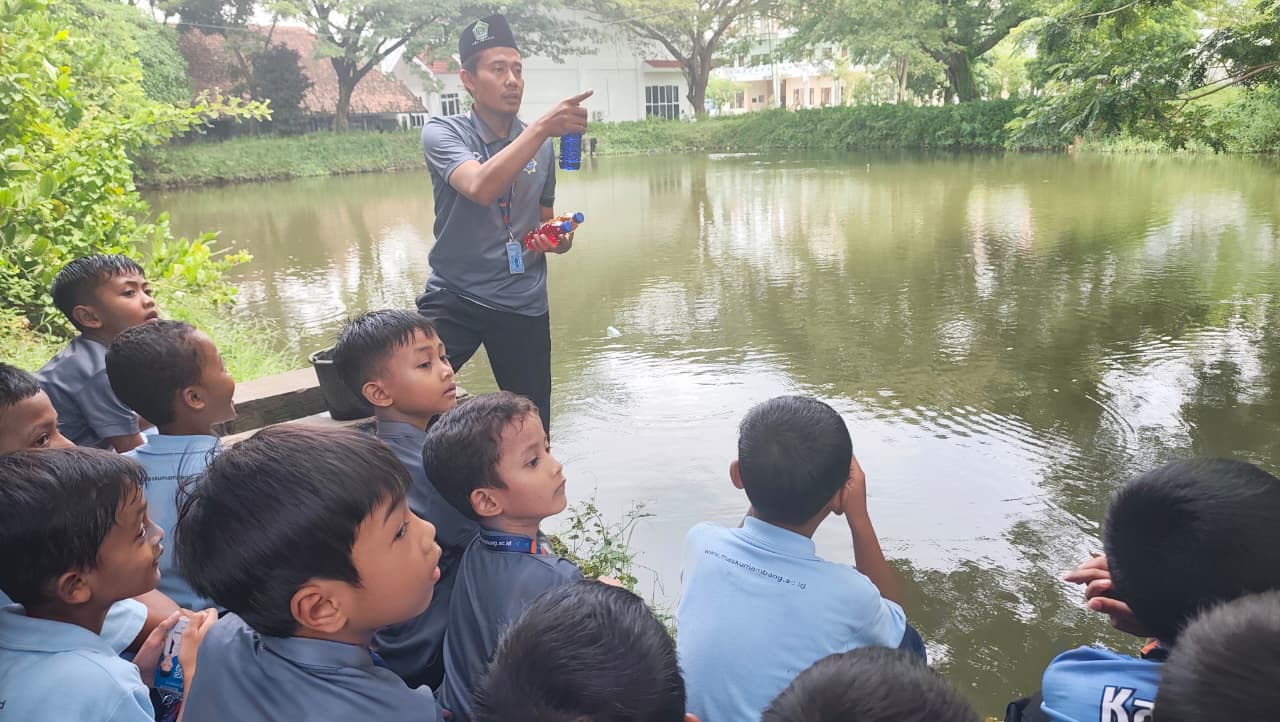 Eksperimen Sains MI YKUI Maskumambang