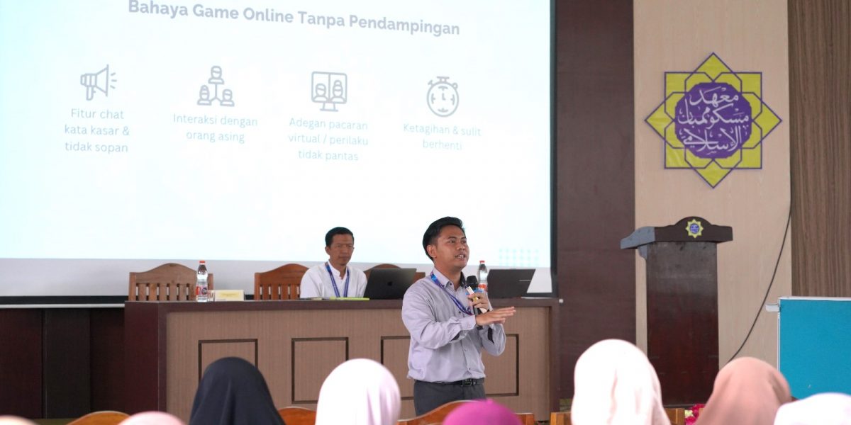 Silaturahmi dan Parenting Wali Santri MI YKUI Maskumambang