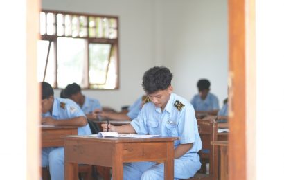 UTS SMK MASKUMAMBANG