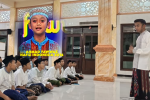 Ustadz Ahmad Fawwaz, Hafiz Indonesia 2016 motivasi santri Pondok Pesantren Maskumambang