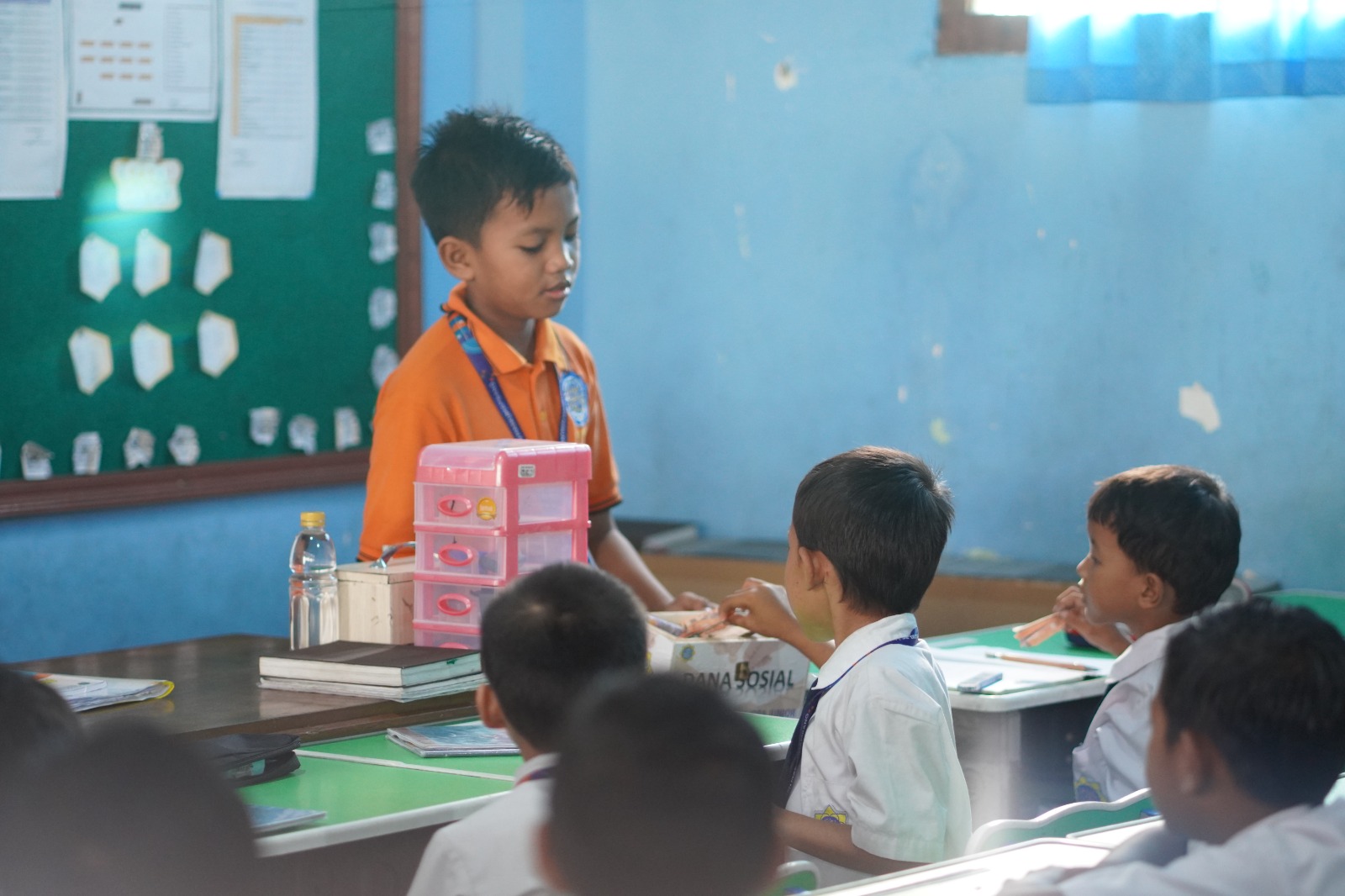 Donasi IPRA-IPRI Junior MI YKUI Maskumambang