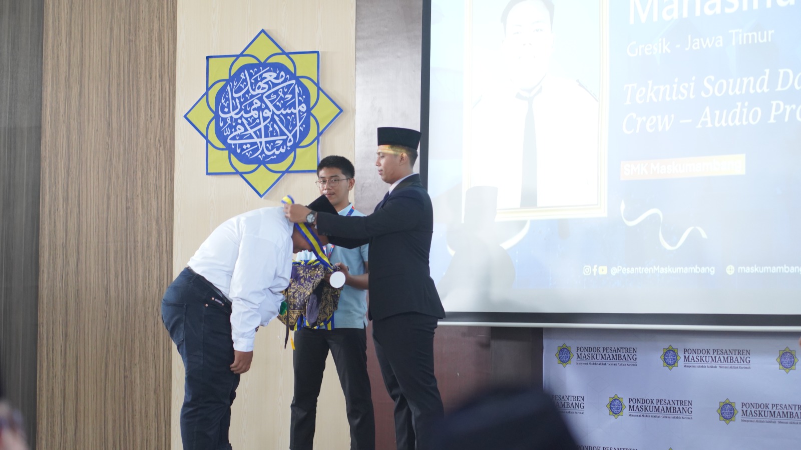 Purna Santri MA YKUI Maskumambang dan SMK Maskumambang