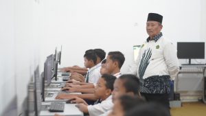 Ujian Bersama Berbasis Komputer YKUI Pondok Pesantren Maskumambang