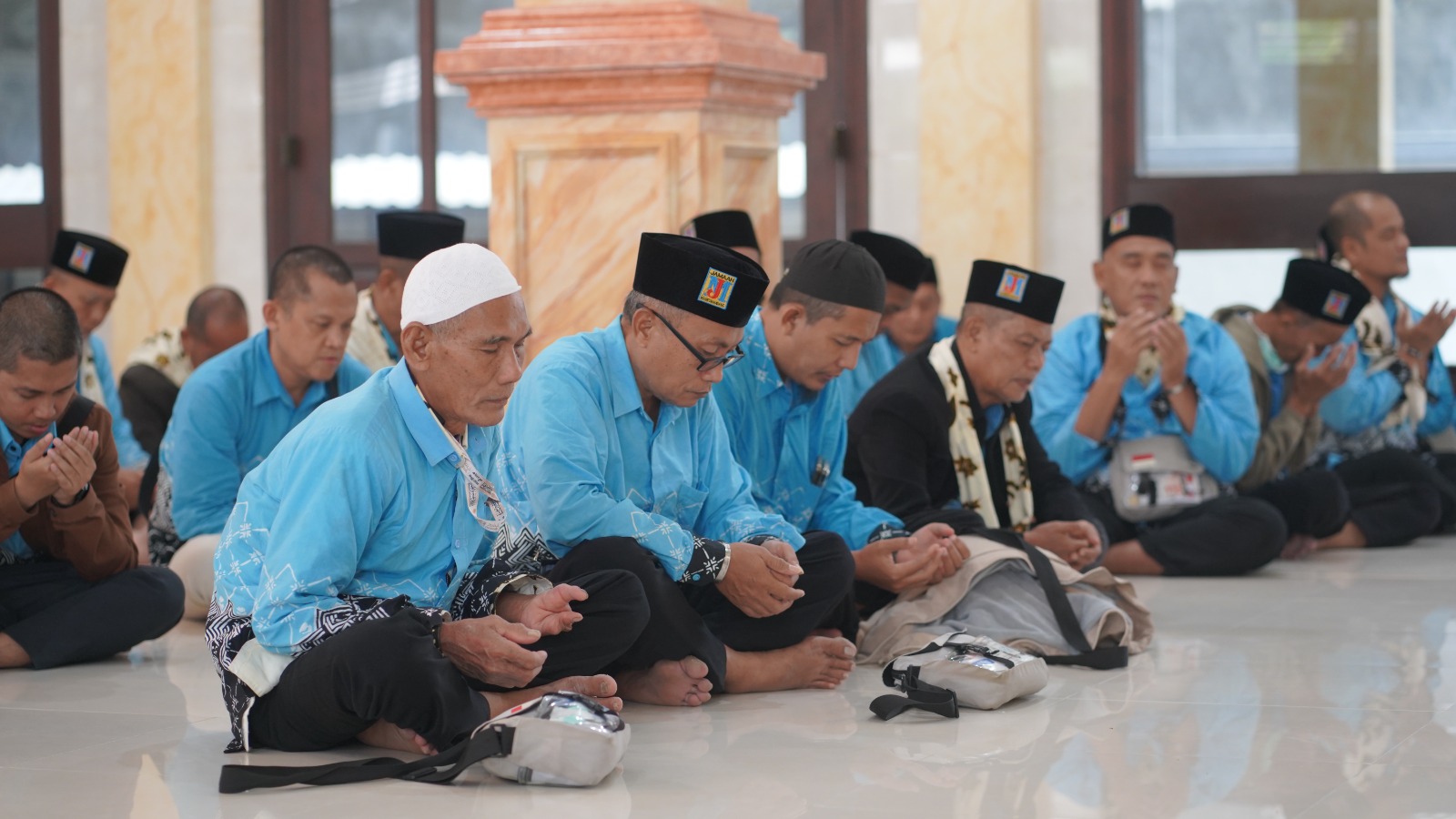 Kedatangan Jamaah Haji Maskumambang KBIHU YKUI Maskumambang ke-31