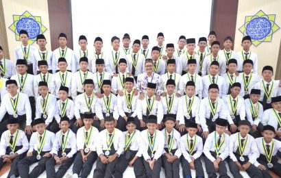 Pelepasan Kelas Akhir MTs YKUI Maskumambang