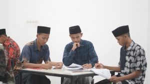 Ujian Akhir Semester Pondok Pesantren Maskumambang